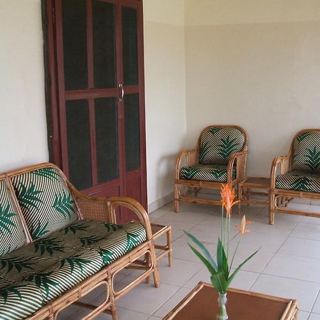 Charis Home Services Haatso Luaran gambar