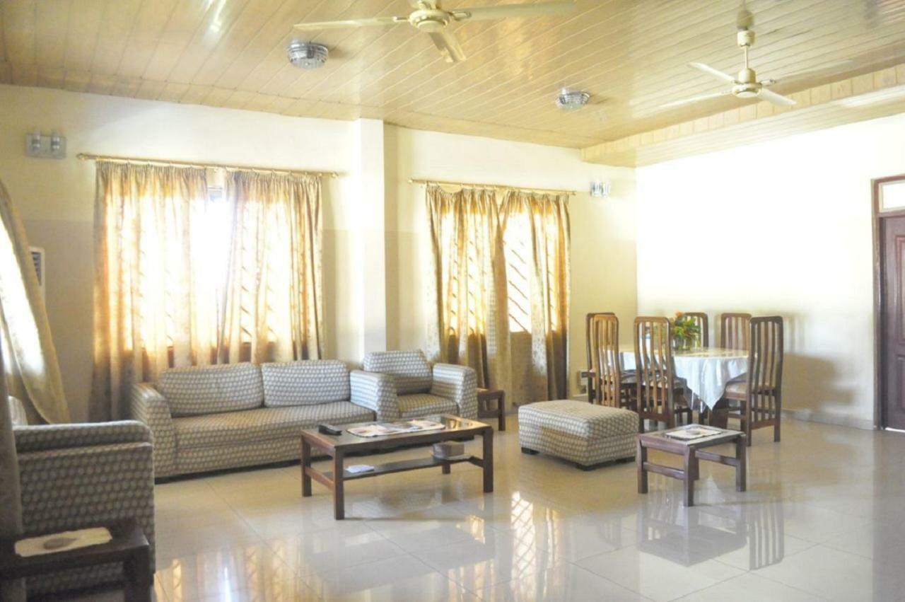 Charis Home Services Haatso Luaran gambar