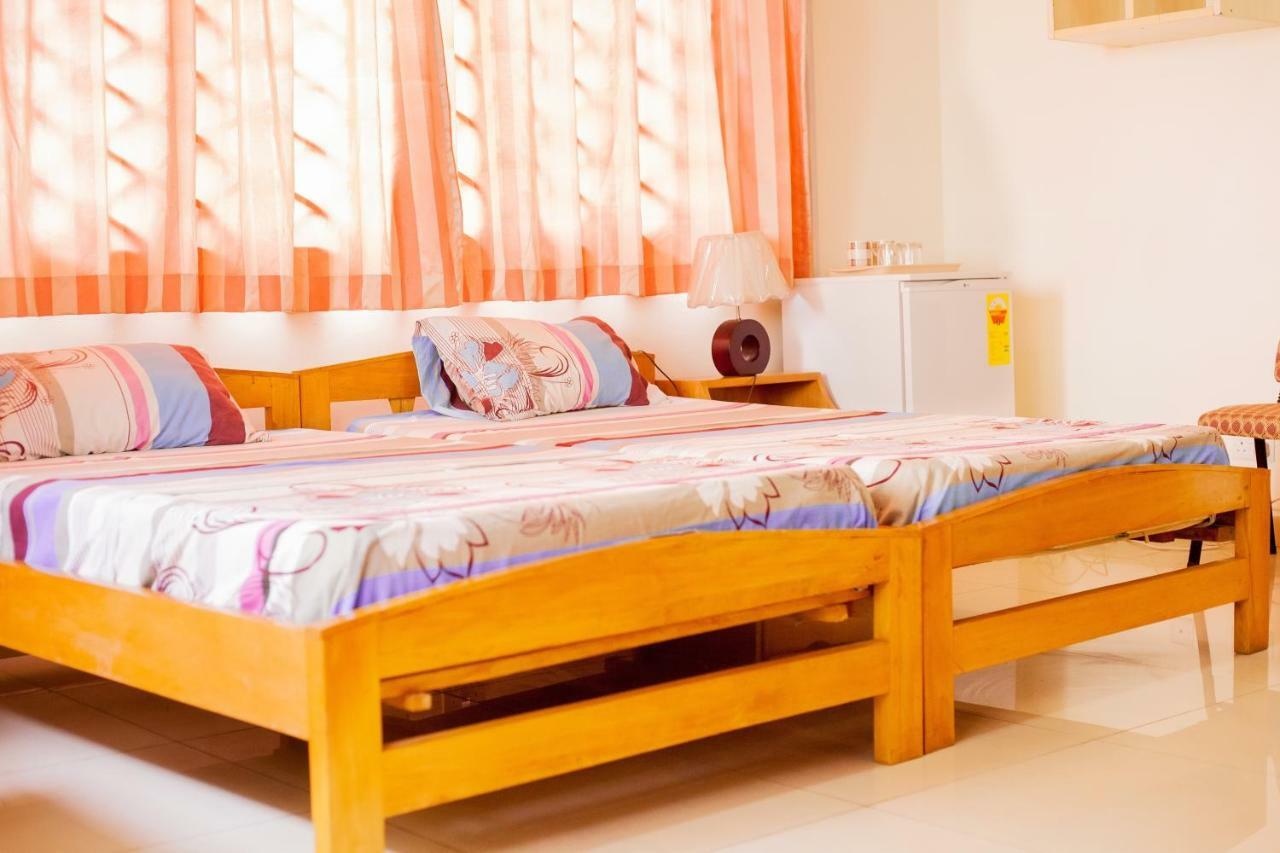 Charis Home Services Haatso Luaran gambar